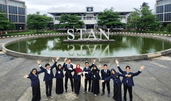 10+ Daftar Sekolah Kedinasan Terpopuler di Indonesia 2020 1 Daftar Sekolah Kedinasan Terpopuler di Indonesia