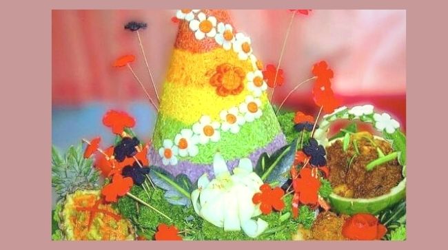 Teks Prosedur Cara Membuat Nasi Tumpeng