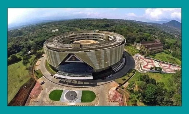 Universitas yang ada jurusan dokter kecantikan